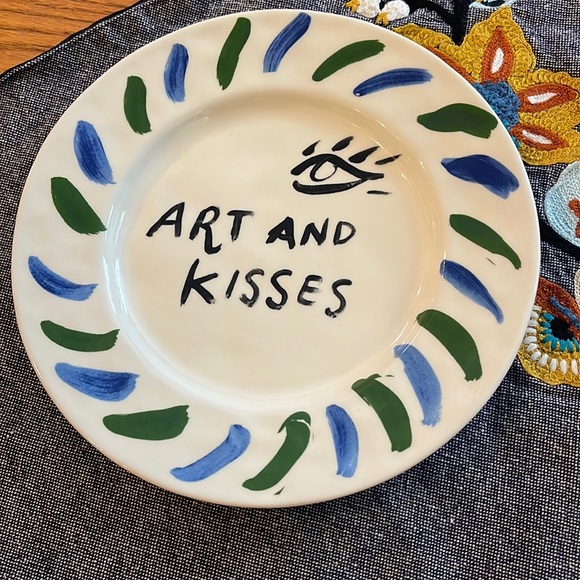 Anthropologie Other - New Anthropologie Plate, Art and Kisses